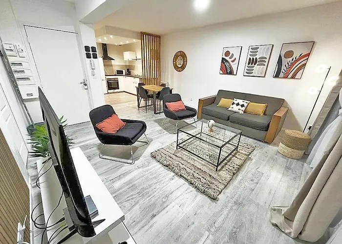 Lerelaisdodile * Grand T3 * Hyper Centre * Cambrai